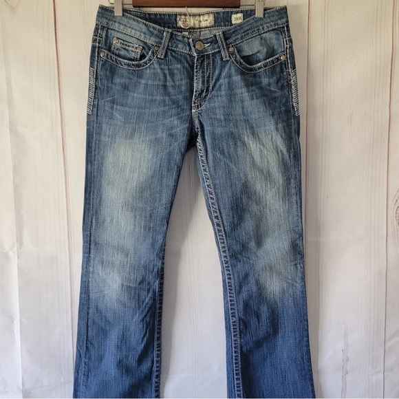 BKE 28 Payton Boot Cut Women’s Jeans. - Picture 1 of 7
